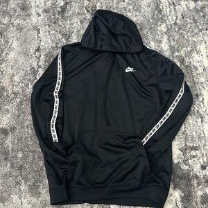 Nike Large Black Pullover Hoodie Jacket